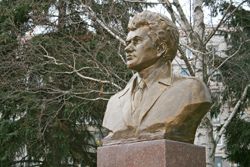 В Краматорске отметили 84-летие со дня рождения Леонида Быкова