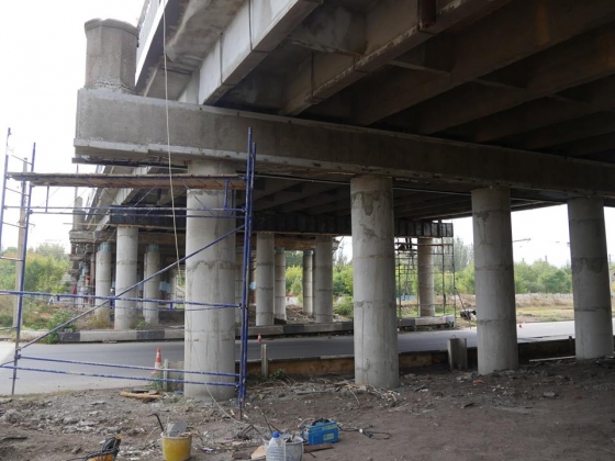 Ремонт Северного моста в Константиновке планируют завершить до 15 ноября (фото)