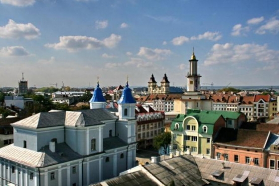 Івано-Франківськ розірвав партнерські угоди з 2 російськими містами