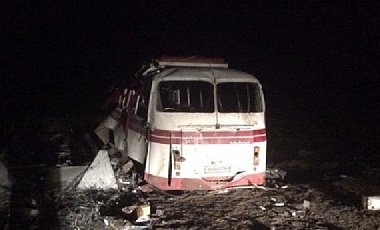 Автобус под Горловкой обстреляли боевики ДНР из минометов - МВД