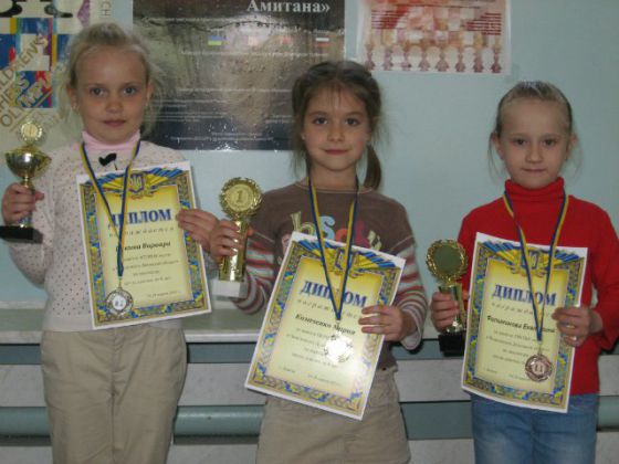 Маша Козаченко - чемпионка Донецкой области среди девочек до 8 лет