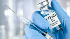 Зробіть щеплення від COVID-19: в наявності вакцина COMIRNATY