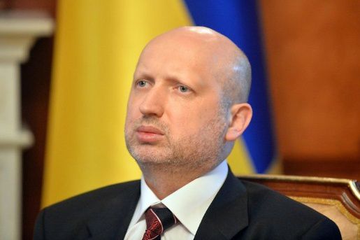 &quot;25-отдельная бригада ВДВ будет расформирована за трусость и сдачу оружия&quot;, - Турчинов (видео)