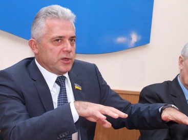 Первые депутатские запросы Боярского заботятся о заводах, а не о простых краматорчанах