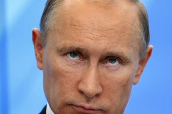 РФ готова отстаивать за рубежом права &quot;тех, кто считает себя русским&quot;, используя &quot;право на самооборону&quot;