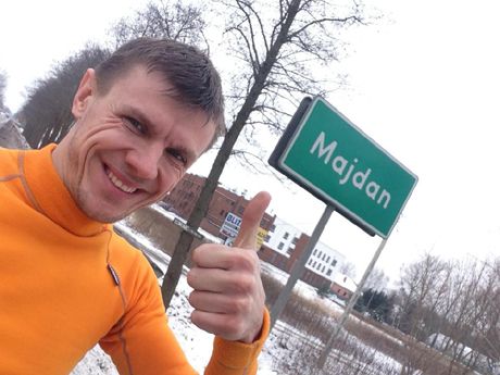 Один из лидеров Автомайдана выехал из Украины - продолжит деятельность за рубежом