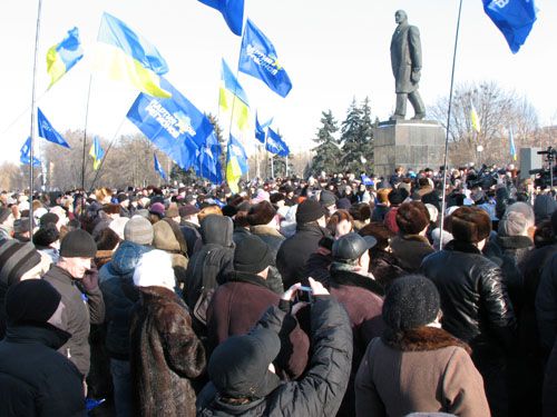  Краматорск обеспокоен событиями в Киеве и судьбой Украины (видео)