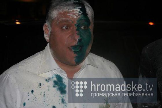 Добкина облили зеленкой (фото)
