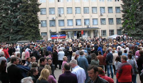 В Краматорске прощались с медсестрой Юлией Изотовой