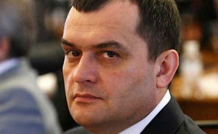 Пшонка уже вылетел из Украины, Захарченко готовится