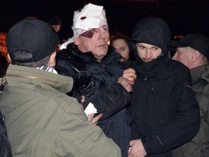Прокуроры открыли уголовное производство по избиению Луценко и хулиганству митингующих
