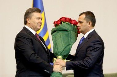 Янукович и Захарченко объявлены в международный розыск