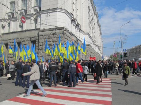 В Харькове два митинга, перекрыто метро