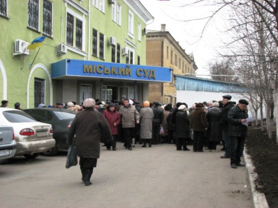 «Детей войны» просят не толпиться