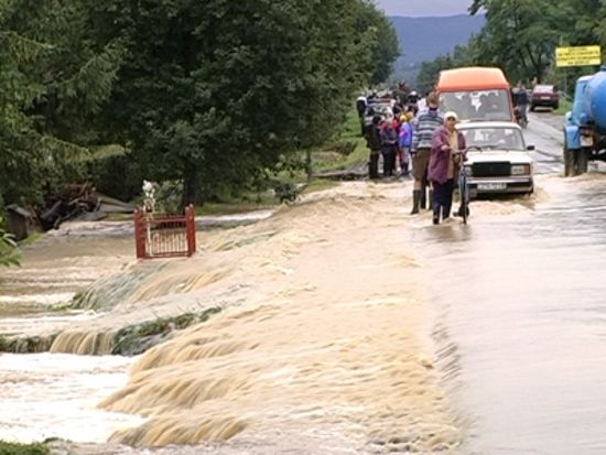 Число погибших на Западной Украине достигло 30 человек