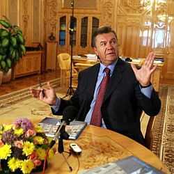 Чому приречений уряд Януковича-Азарова?