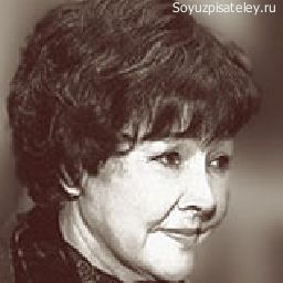 Скончалась поэтесса Белла Ахмадулина 