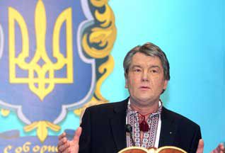 Ющенко принял участие в панихиде, посвященной памяти Шевченко