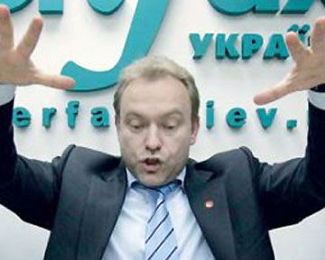 На Волгу пустили волну
