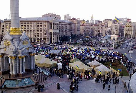 Забастовщики пойдут к Януковичу, Пшонке и к ЦИК