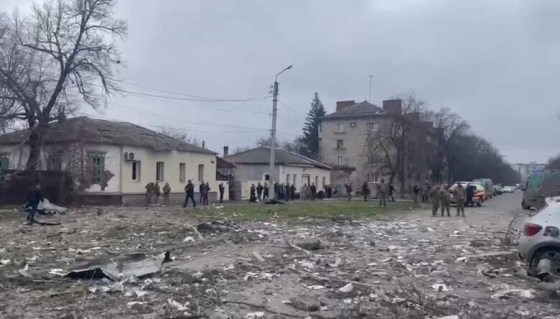 Рашисти обстріляли Слов’янськ, 1 людина загинула, 25 поранено. Триває розбір завалів 