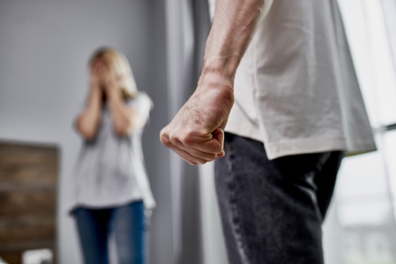 Патрульные Краматорска выехали на вызов «домашнее насилие» и обнаружили в доме мужчину употреблявшего наркотики