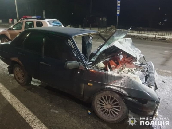 В Краматорске водитель ВАЗ в состоянии опьянения «въехал» сзади в остановившийся автомобиль перед светофором