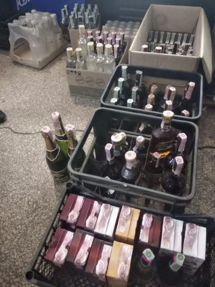 В Краматорске изъяли почти 200 бутылок спиртного неизвестного происхождения