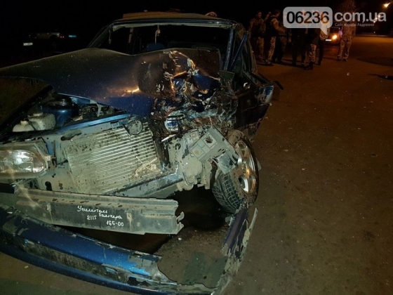 В Авдеевке произошло ДТП с участием военных и полиции