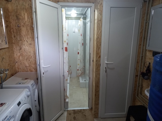 У Святогірську встановили санітарний модуль: що це та як ним скористатися