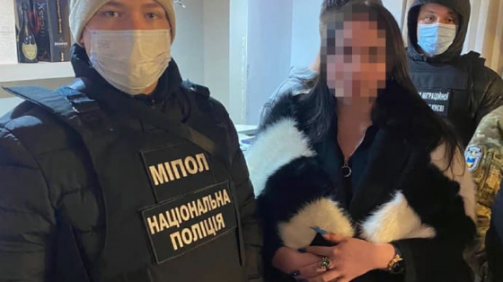 &quot;Ужин с бизнес-леди в забегаловке&quot;: в Киеве разоблачили схему выманивания денег у мужчин