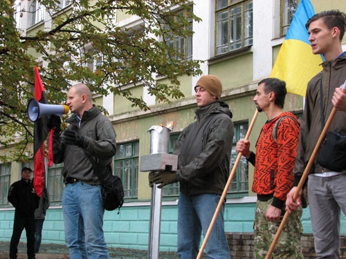 марш молодых националистов