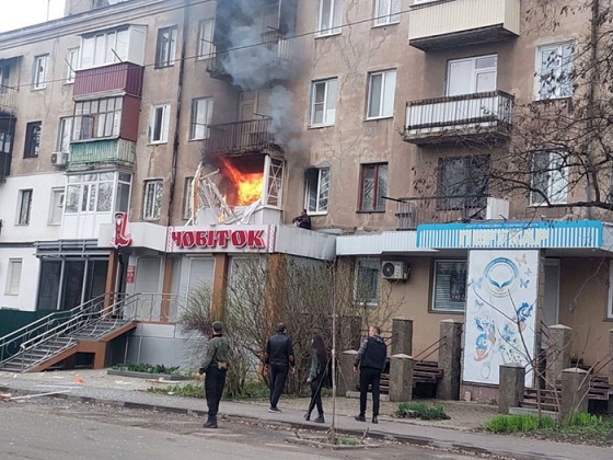 У Краматорську на пожежі врятували чоловіка