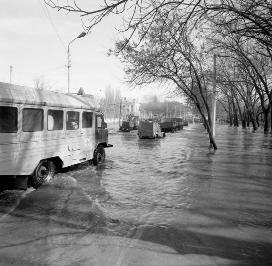 Історичний фоторепортаж: як у 1985 році у Краматорську прорвало дамбу і затопило Старе місто