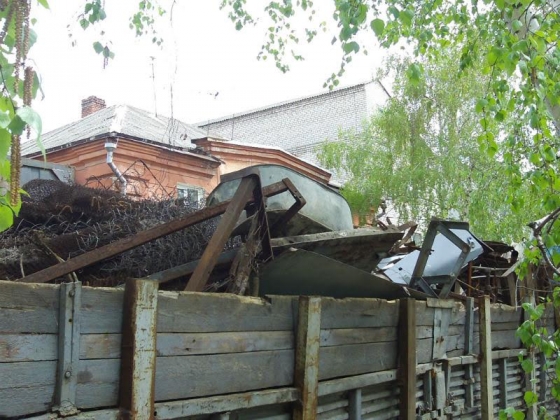В Славянске полицейские пресекли деятельность нелегального пункта приема металлолома и выявили факт его незаконной перевозки