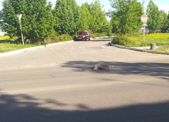 В Краматорске под колесами автомобиля погибла женщина