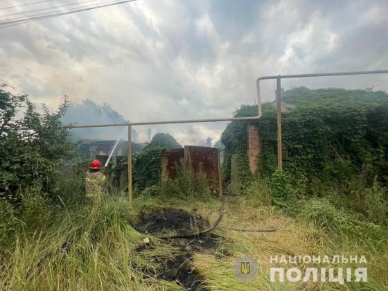 Окупанти за добу зруйнували та пошкодили на Донеччині понад пів сотні житлових будинків (відео)