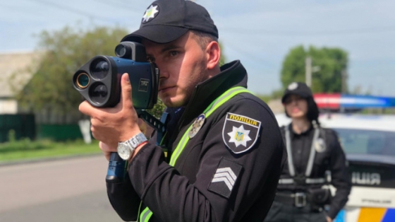 На дорогах Украины станет еще больше измерителей скорости TruCAM