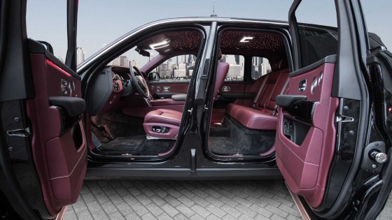 Броневик за миллион долларов: представлен бронированный внедорожник Rolls-Royce Cullinan
