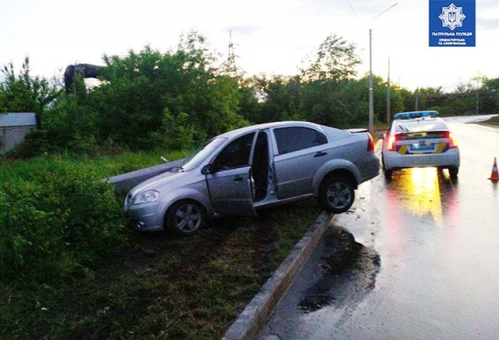 В Краматорске слетел с дороги Chevrolet Aveo (фото)