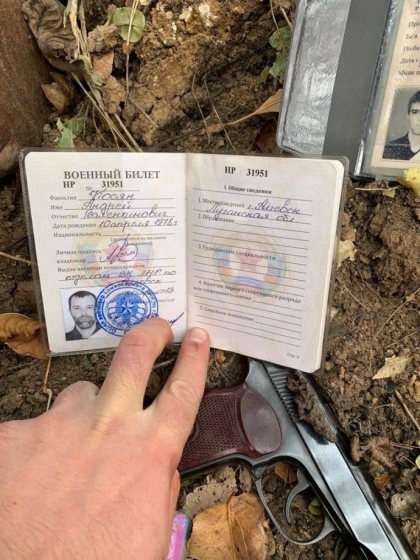 Разведка под видом разминирования: украинские бойцы задержали боевика с паспортом РФ