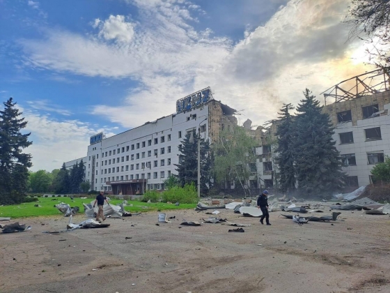 У Краматорську пошкоджено адмінбудівлю НКМЗ, - ворог б’є по промисловості
