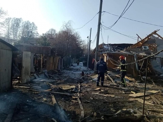 Російська армія нанесла авіаудар по Лиманській територіальній громаді (фото)