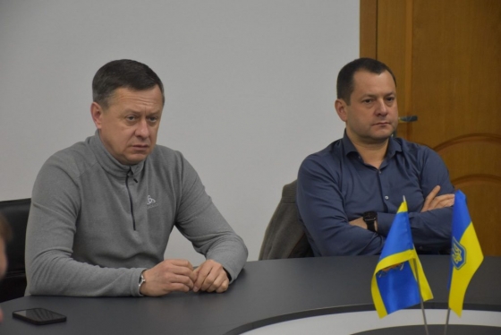 У Краматорську міський голова зустрівся з керівниками мережевих супермаркетів