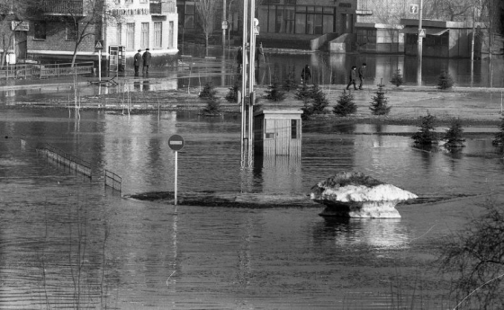 Історичний фоторепортаж: як у 1985 році у Краматорську прорвало дамбу і затопило Старе місто