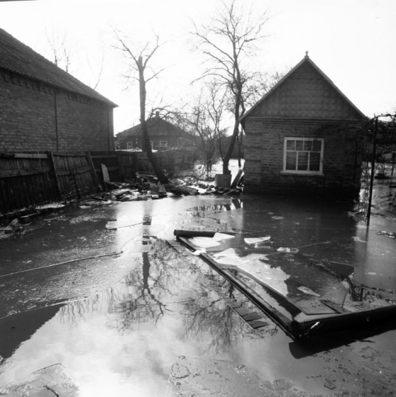 Історичний фоторепортаж: як у 1985 році у Краматорську прорвало дамбу і затопило Старе місто
