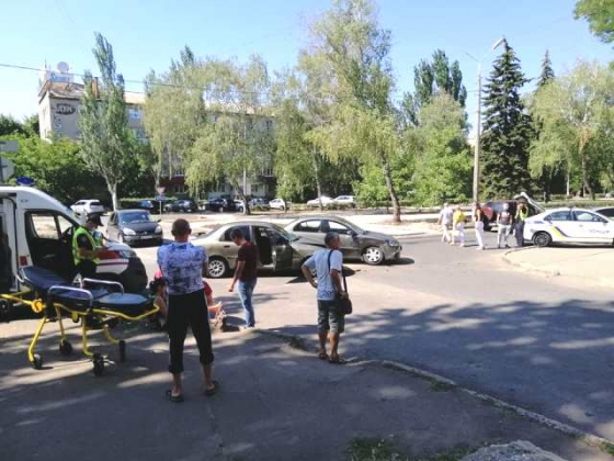 В Краматорске двое человек травмировались в результате ДТП (фото)