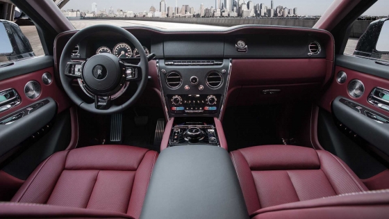 Броневик за миллион долларов: представлен бронированный внедорожник Rolls-Royce Cullinan