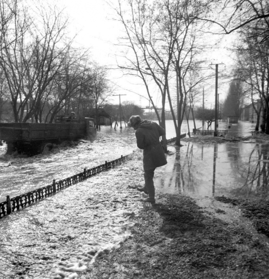 Історичний фоторепортаж: як у 1985 році у Краматорську прорвало дамбу і затопило Старе місто