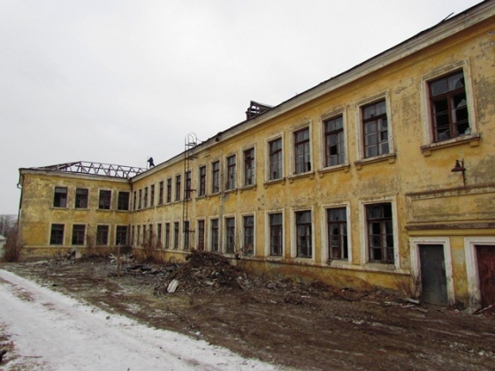 В Краматорске старую школу на Беленьком начали перестраивать под общежитие для переселенцев